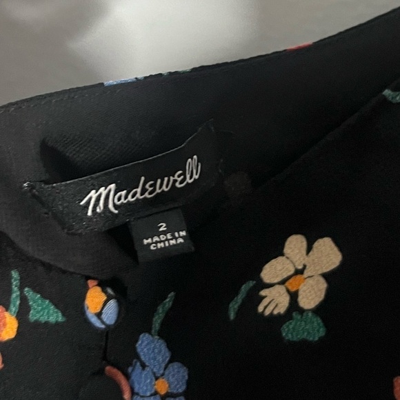 Madewell Button-Down Cami in Pressed Flowers 2 - Picture 6 of 8